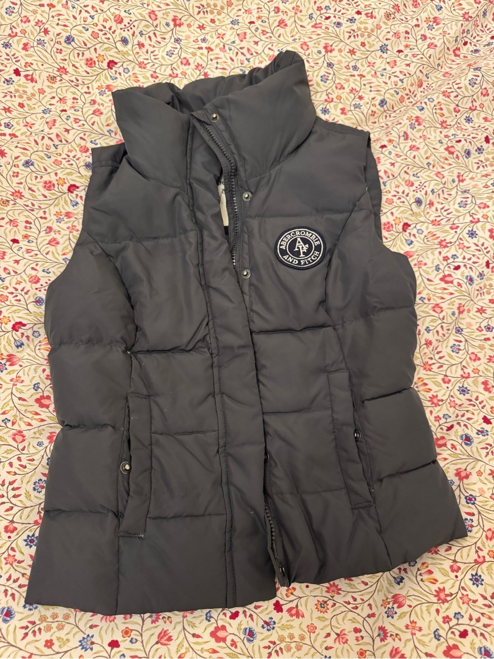 Abercrombie & Fitch Black Quilted Puffer Vest